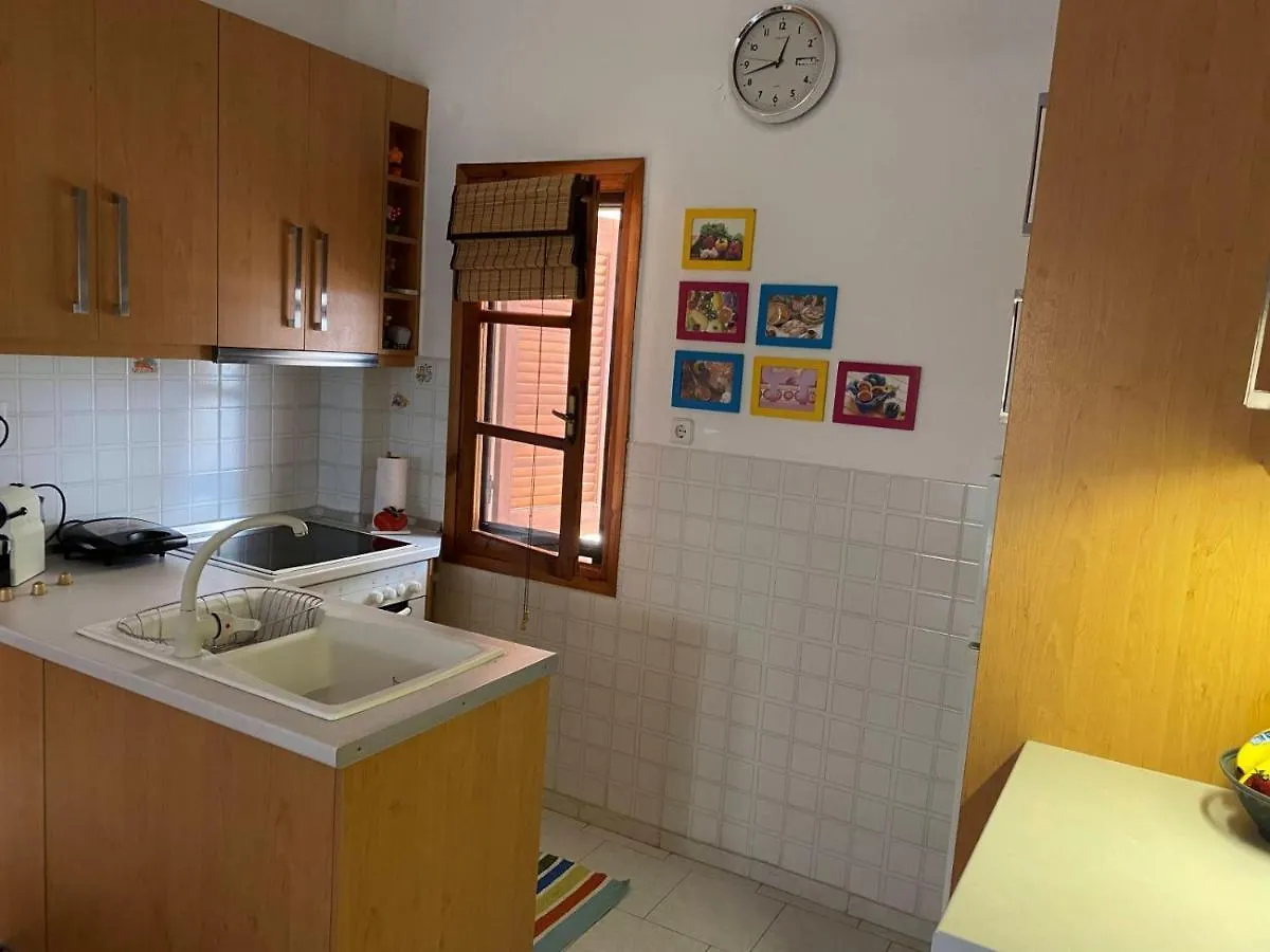 Melon Apartment Pefkochori 0*,  Grèce